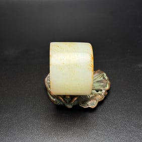 An Exquisite White Jade Fingerstall