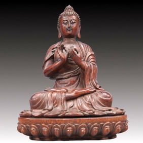 An Exquisite Eaglewood Sakyamuni Ornament