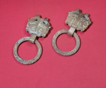 A Pair of Exquisite White Jade Beast-Face Pattern Ornaments