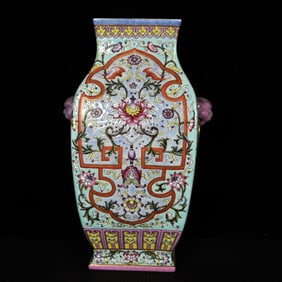 An Exquisite Green Ground Enamel Painted Gold Lotus Pattern Beast-Ears Vase