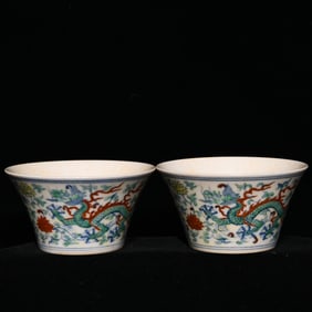 A Pair of Exquisite Doucai Lotus and Dragon Pattern Cups