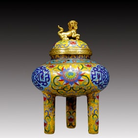 An Exquisite Cloisonne Lotus and Dragon Pattern Tripod Censer