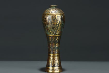 A Rare Bronze Inlaid Gold Vase,With Inscription
