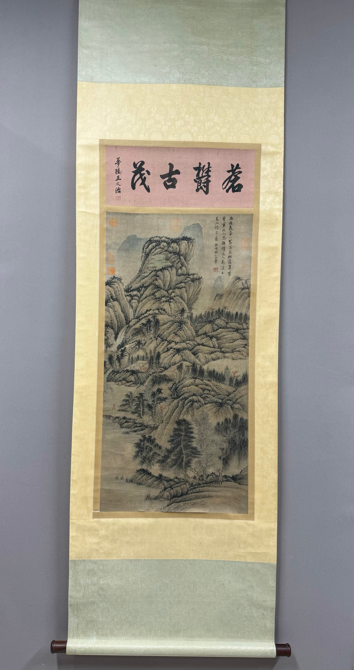 A Chinese Vertical Scroll Ink Painting of Landscape and Figure on Paper,Wang Hui: A Chinese Vertical Scroll Ink Painting of Landscape and Figure on Paper,Wang Hui,Size:36.6inx17.7in 一幅中国水墨山水人物画立$
