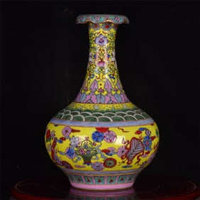 An Exquisite Yellow Glazed  Enamel Painted Gold Flower and Eight Treasures Pattern Vase