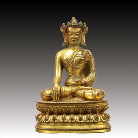 A Solemn Gilt Bronze Statue of Sakyamuni