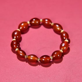 An Exquisite Agate Bracelets