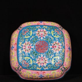 An Exquisite Enamel Shou-Character Lotus Pattern Cover Box