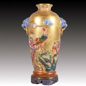 An Exquisite Enamel Gold Ground Carved Flower and Bird Pattern Lion-Ears Vase