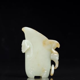 An Exquisite White Jade Bats Pattern Goblet