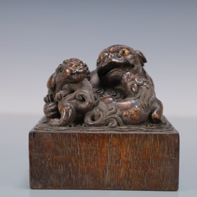 A Exquisite Eaglewood Lion Seal