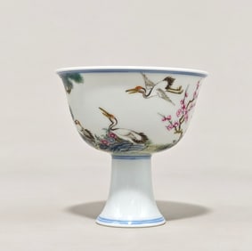 An Exquisite Famille-Rose Pine and Crane Pattern Flower Pattern Cup