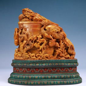 An Exquisite Tianhuang Stone Dragon and Phoenix Pattern Ornament