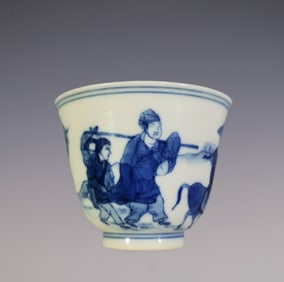An Exquisite Blue and White Character and Story Pattern Cup