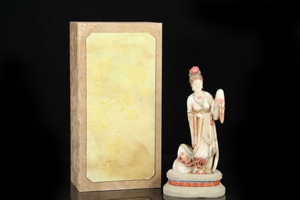 An Exquisite Shoushan Stone Figure Ornament