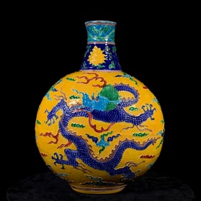 An Exquisite Fahua Glazed Lotus Pattern Auspicious Cloud Pattern Dragon Pattern Vase