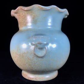 An Exquisite Ru yao Double-Ears Jar