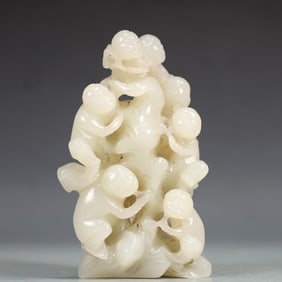 A Exquisite White Jade Figures Ornament