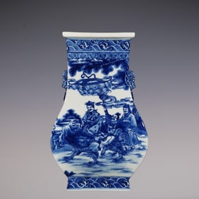 An Exquisite Blue and White Character and Story Pattern Seawater Pattern Double-Ears Vase