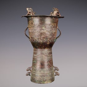An Exquisite Bronze Auspicious Beast Pattern Ornament