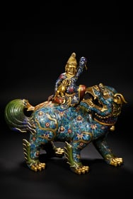 An Exquisite Cloisonne Lotus Pattern Auspicious Beast Ornament