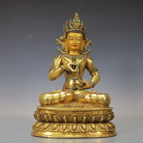 A Exquisite Gilt Bronze Statue of Gautama’s Mother