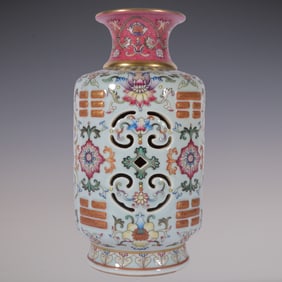An Exquisite Famille-Rose Painted Gold Ruby Red-Glazed Lotus Pattern Vase