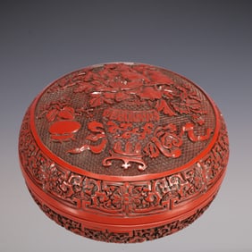 An Exquisite Carved Red Lacquer Lotus Pattern Flower Pattern Box