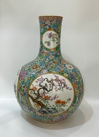 A Rare Myriad Flowers Doucai Flower and Bird Pattern Vase