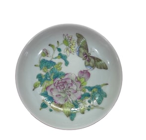 A Rare Famille-Rose Butterfly and Flower Pattern Plate