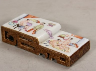 A Rare Famille-Rose Figure Story Pattern Inkstone Stand