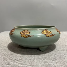 A Rare Ru Kiln Lifen Melon and Fruit Pattern Furnace