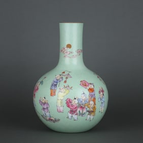 A Rare Turquoise Ground Famille-Rose Figure Story Pattern Vase