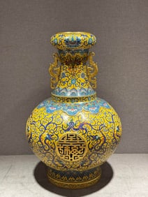 A Rare Cloisonne Interlocking Lotus Dragon Pattern Vase