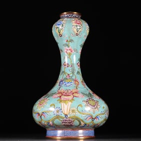 A Rare Cloisonne Flower Pattern Vase