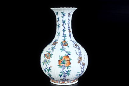 A Rare Blue and White Doucai Flower Pattern Vase