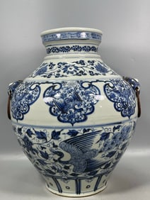 A Rare Blue and White Interlocking Lotus and Phoenix Pattern Double-Ears Jar?