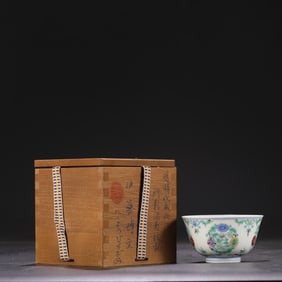 A Rare Doucai Flower Pattern Cup?