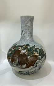 A Rare Enamel Flower and Bird Seawater Pattern Vase
