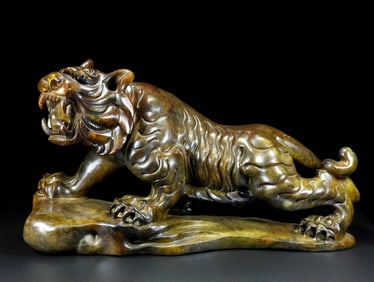 A Rare Hetian Jade Tiger Ornament?
