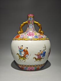 A Rare Enamel Gold Ground Figure Pattern Vase?