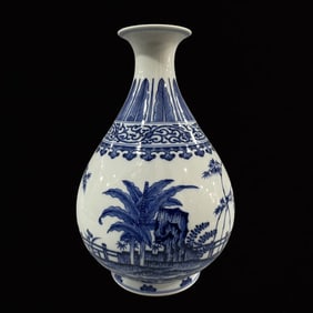 An Exquisite Blue and White Bamboo and Banana Leaf Pattern Vase