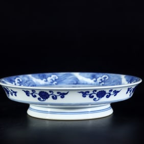 An Exquisite Blue and White Pine, Bamboo and Plum Blossom Pattern Plate