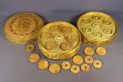 A Set of Fine Gilt Bronze Coin,with Gilt Bronze Eight Treasures and Auspicious Beast Pattern