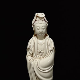 A Solemn Dehua white porcelain Statue of Avalokitesvara