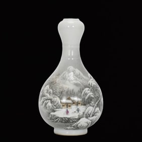 An Exquisite Enamel Landscape and Figure Pattern Vase, With Poem
