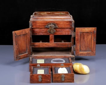 A Set of Fine Hotan Jade with Huali wood Flower and Bird Pattern Jewelry Box