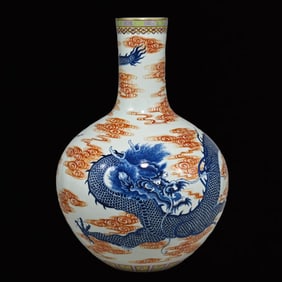 A Huge Blue and White Iron-Red Auspicious Cloud and Dragon Pattern Vase