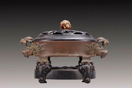 An Archaic Bronze Beast-Ears Censer,with Zitanwood Inlaid White Jade Cover