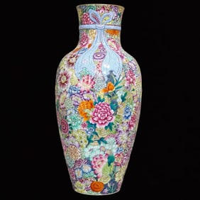 A Rare Enamel Flower Pattern Vase
